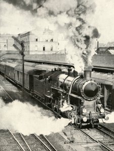 Partenza da Budapest. Un treno espresso parte dalla stazione centrale da Unbekannt