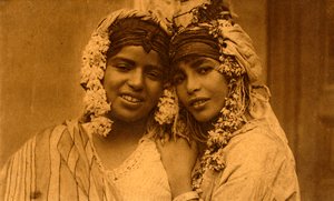 Le amiche, c1918-c1939 da Unbekannt