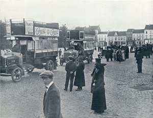 Autobus londinesi in uso sul continente per il trasporto delle truppe britanniche, c.1914 da Unbekannt