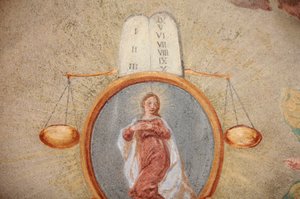 Chiesa di Loreto affresco; Tavole della legge, bilancia e Vergine Maria, Praga, Repubblica Ceca da Unbekannt