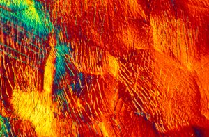 Dislocazioni da stress nel platino puro