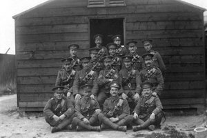 Guardia principale, deposito navale reale, Fleet House e Archcliffe Fort, Dover, c1916