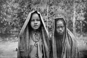 Ragazze malesi, Sumatra, Indonesia da Unbekannt