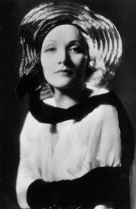 Marlene Dietrich 1901-1992, attrice, cantante e intrattenitrice tedesco-americana, 20° secolo da Unbekannt