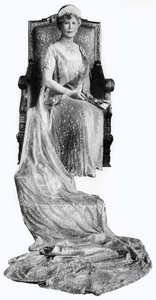 Mary di Teck, Regina Consorte di Giorgio V del Regno Unito, c1930 da Unbekannt