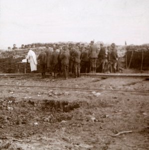 Messa nelle trincee, Pervijze, Fiandre, Belgio, c1914-c1918