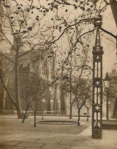 Middle Temple Hall e la quiete di Fountain Court, c1935 da Unbekannt