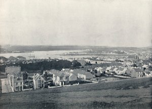 Milford Haven - Vista generale della città e del porto, 1895 da Unbekannt