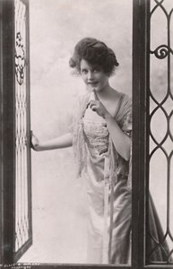 Miss Billie Burke, 1884-1970, c1930 da Unbekannt