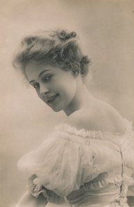 Miss Pauline Chase, 1885-1962, c1930 da Unbekannt