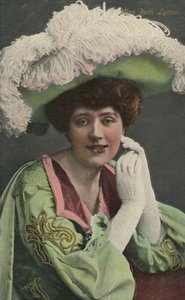 Miss Ruth Lytton, 1875-1939, c1930 da Unbekannt