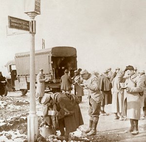 Cucina mobile sulla Voie Sacrée, Verdun, Francia settentrionale, c1914-c1918 da Unbekannt