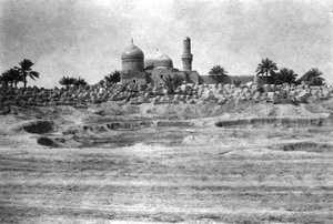 Moschea e Cimitero vicino a Baghdad, 1918 da Unbekannt