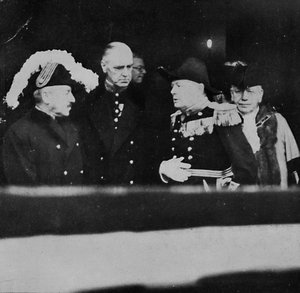 Mr. Churchill a St. James
