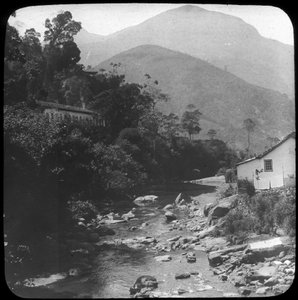 Vicino a Petrópolis, Rio de Janeiro, Brasile, fine XIX o inizio XX secolo