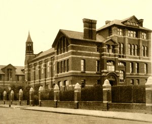 No. 67. La Scuola Haberdashers Askes Hampstead, 1923 da Unbekannt