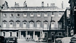 Norfolk House, c1937 da Unbekannt