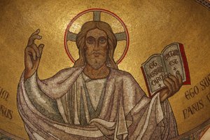 Parigi, Francia Cristo Pantocratore (in gloria) nella chiesa di Saint-Pierre-de-Montrouge, Parigi, Francia da Unbekannt