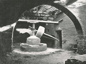 Mulino primitivo per il grano, Delta del Nilo, Egitto, 1895 da Unbekannt