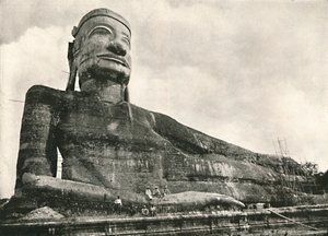 Buddha reclinato, Wingaba, Rangoon, 1900 da Unbekannt