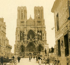 Cattedrale di Reims, Reims, Francia settentrionale, c1914-c1918 da Unbekannt