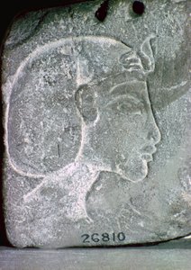 Rilievo che mostra la testa di Akhenaton da Unbekannt
