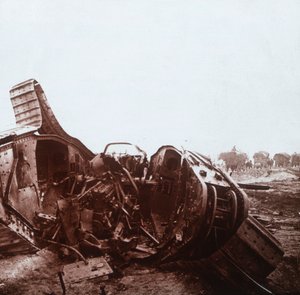 Carro armato squarciato, Champagne, Francia settentrionale, c1914-c1918