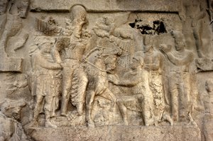 Rilievo rupestre che raffigura il re sassanide Shapur I, l