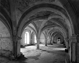 Architettura romanica: vista della sala capitolare dell