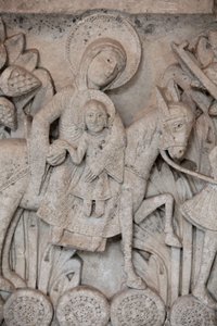 Bassorilievo romanico dal capitello della Cattedrale di Autun raffigurante la Fuga in Egitto, Autun, Francia