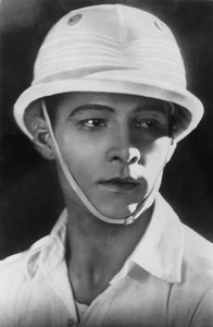 Rodolfo Valentino, attore italiano