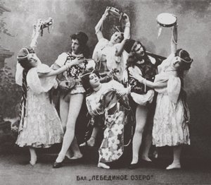 Scena dal balletto Il lago dei cigni, Teatro Mariinsky, 1895 da Unbekannt