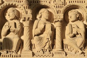 Sculture. Porta dell