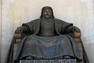 Statua seduta di Gengis Khan al Parlamento di Ulan Bator, 2005 da Unbekannt