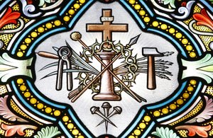 Santuario di Nostra Signora di La Salette, vetrata Simboli cristiani, La Salette, Francia da Unbekannt