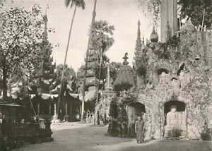 Santuari alla Pagoda Shwe Dagon, Rangoon da Unbekannt