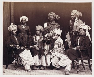 Figli di Nowroz Khan con attendenti, c 1878