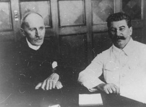 Il leader sovietico Josef Stalin con lo scrittore francese Romain Rolland, Mosca, URSS, 28 giugno 1935