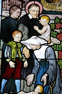Vetrata nella chiesa di Saint-Honoré d