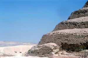 Piramide a gradoni del re Djoser Zozer, Saqqara, Egitto, III dinastia, c2600 a.C.