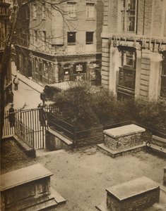 The Coopers Arms dal cimitero di St. Olaves, Silver Street da Unbekannt