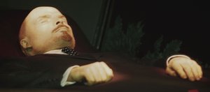 Il corpo morto di Lenin al Mausoleo di Lenin