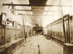 Le file commerciali superiori in Piazza Rossa, Mosca, Russia, 1886 da Unbekannt
