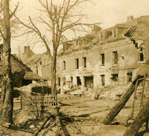 La vetreria a Soissons, Francia settentrionale, c1914-c1918 da Unbekannt