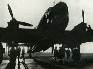 La corsa della posta a Bengasi era ora possibile, c1942-1943, 1945 da Unbekannt