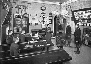 Le reclute della polizia nella scuola di polizia di San Pietroburgo, 1903 da Unbekannt