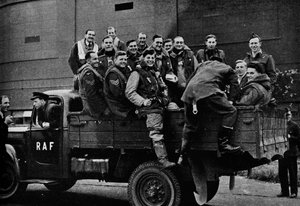 I loro cuori sono alti, 1941