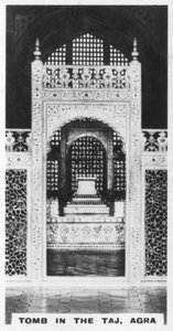Tomba nel Taj, Agra, Uttar Pradesh, India