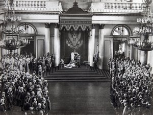 Lo zar Nicola II parla all