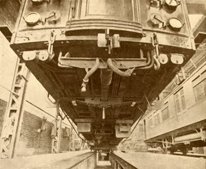 Sotto la metropolitana: Sotto una carrozza elettrica della District Railway, 1930 da Unbekannt